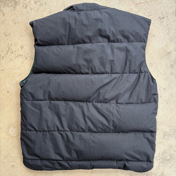 VTG Down Puffer Vest Men's Large Black and Green Full Zip Snap Front Woodlake - Picture 2 of 6